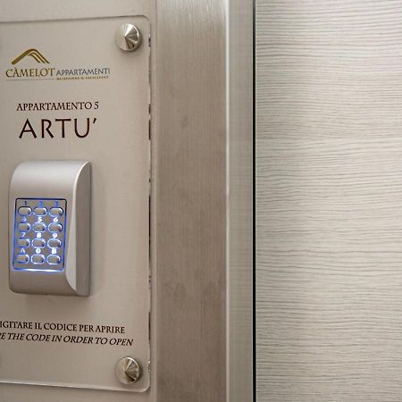 Camelot Appartamenti - Business E Holiday Сан-Мартино-Буон-Альберго Экстерьер фото