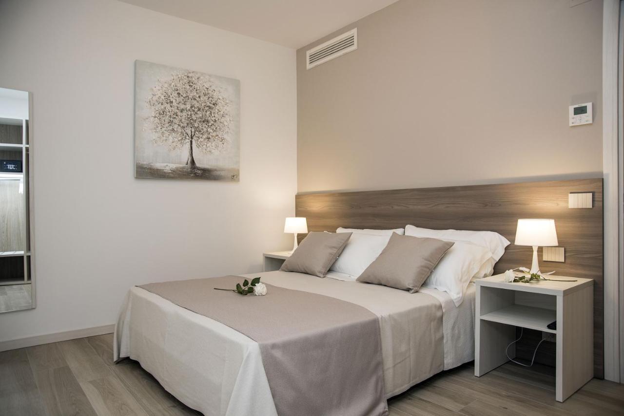 Camelot Appartamenti - Business E Holiday Сан-Мартино-Буон-Альберго Экстерьер фото