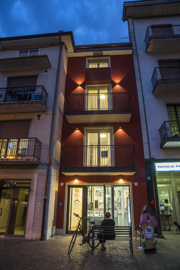Camelot Appartamenti - Business E Holiday Сан-Мартино-Буон-Альберго Экстерьер фото
