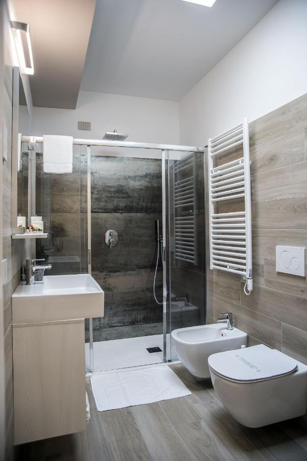 Camelot Appartamenti - Business E Holiday Сан-Мартино-Буон-Альберго Экстерьер фото